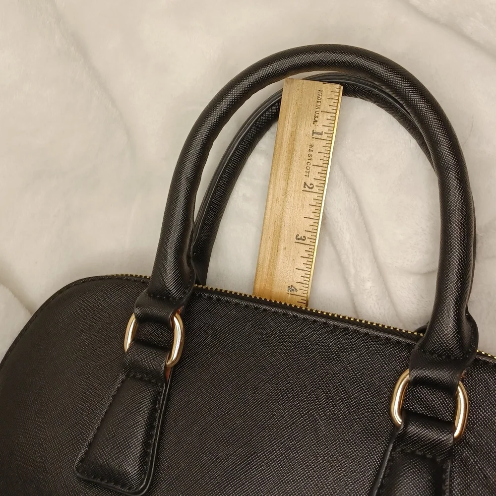 Handbag - Picture 9 of 9